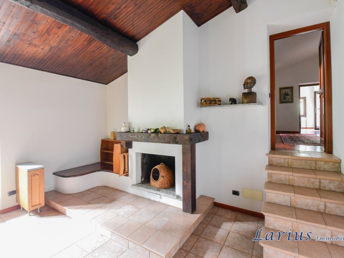 Apartament/Flats for Sale Castello di Brianza Lecco, Sale Apartament/Flats Castello di Brianza
