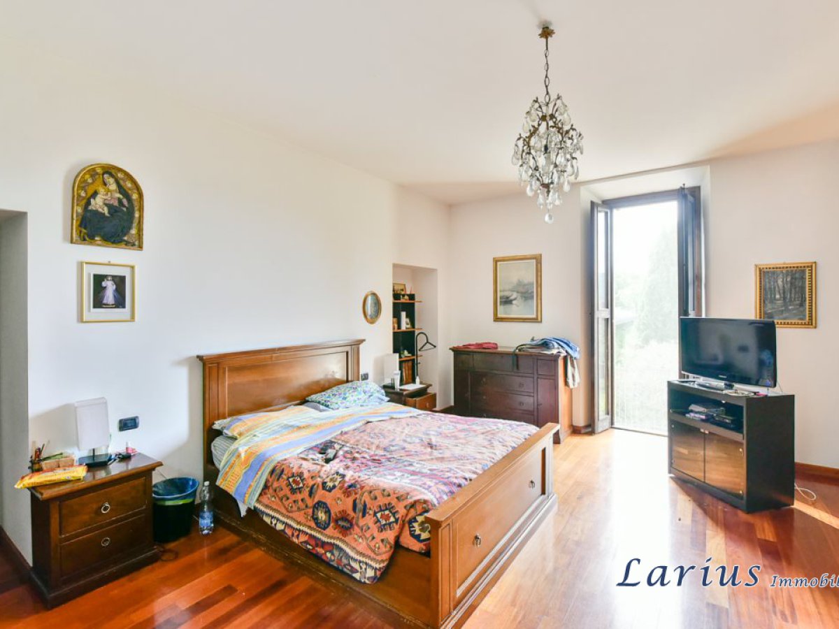 Apartament/Flats for Sale Castello di Brianza Lecco, Sale Apartament/Flats Castello di Brianza