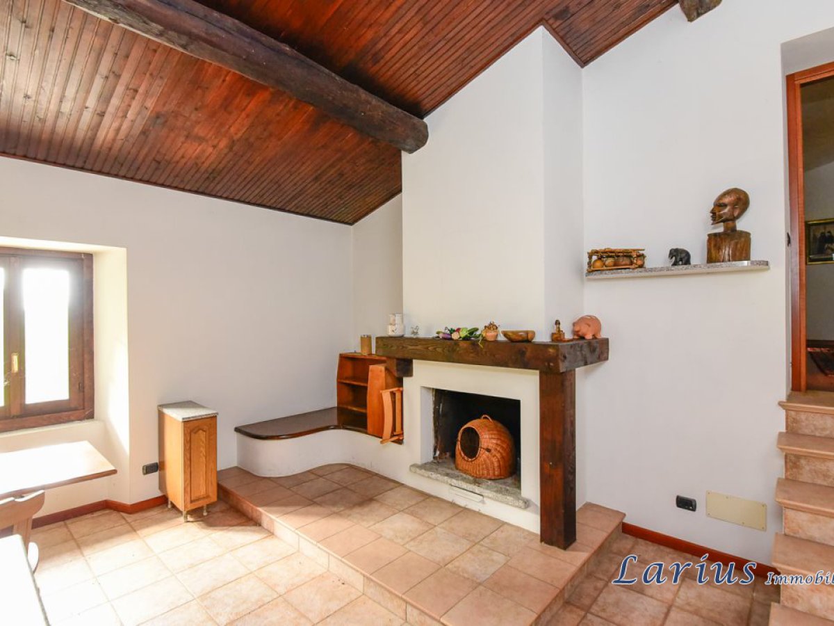 Apartament/Flats for Sale Castello di Brianza Lecco, Sale Apartament/Flats Castello di Brianza
