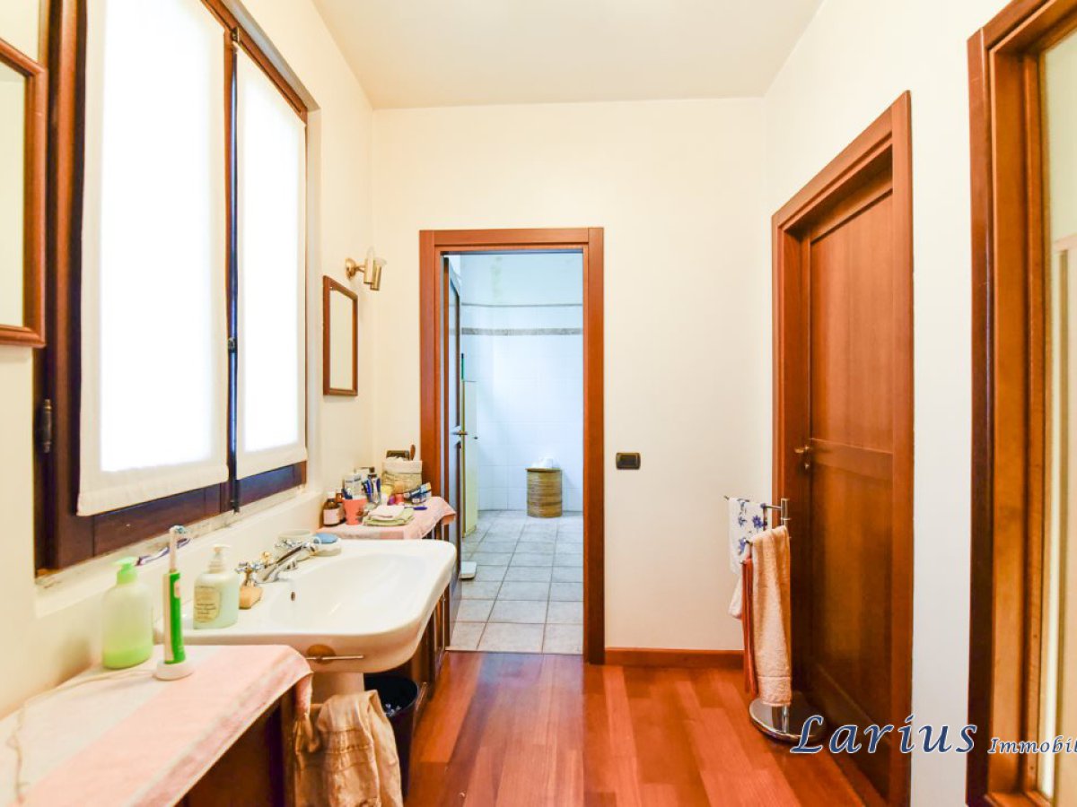 Apartament/Flats for Sale Castello di Brianza Lecco, Sale Apartament/Flats Castello di Brianza