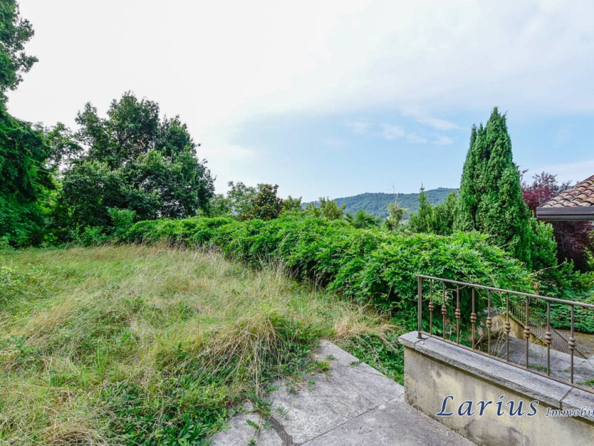 Apartament/Flats for Sale Castello di Brianza Lecco, Sale Apartament/Flats Castello di Brianza