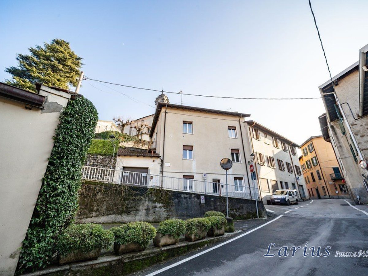 Detached for Sale Bosisio Parini Lecco, Sale Detached Garbagnate Rota