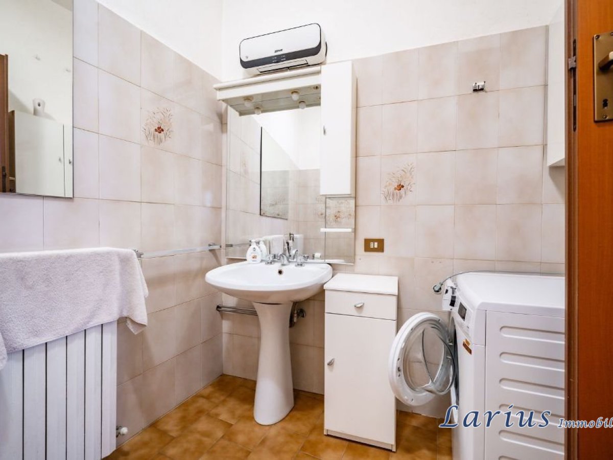 Detached for Sale Bosisio Parini Lecco, Sale Detached Garbagnate Rota