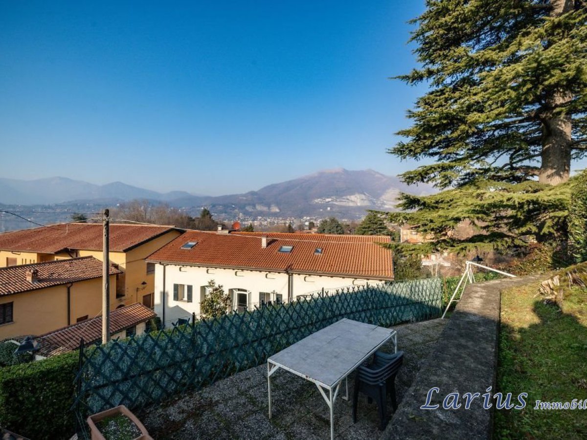 Detached for Sale Bosisio Parini Lecco, Sale Detached Garbagnate Rota