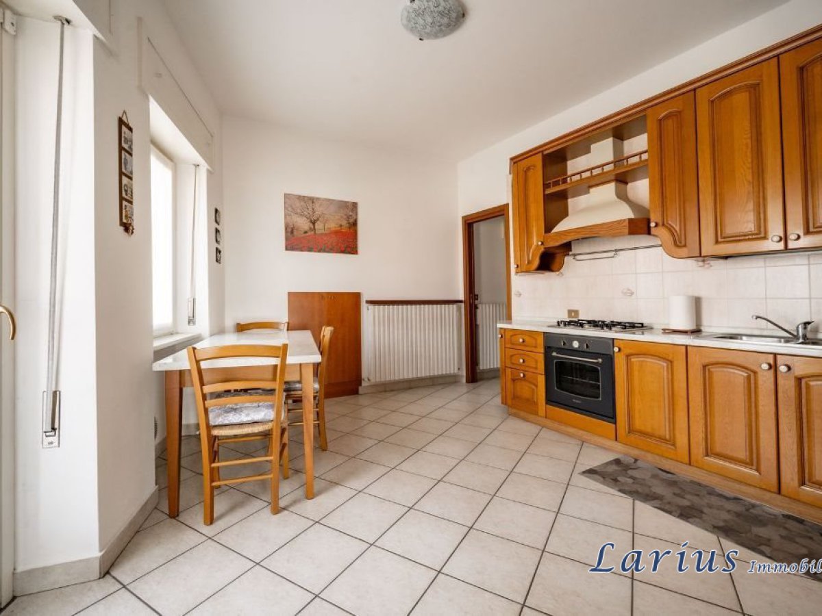 Detached for Sale Bosisio Parini Lecco, Sale Detached Garbagnate Rota