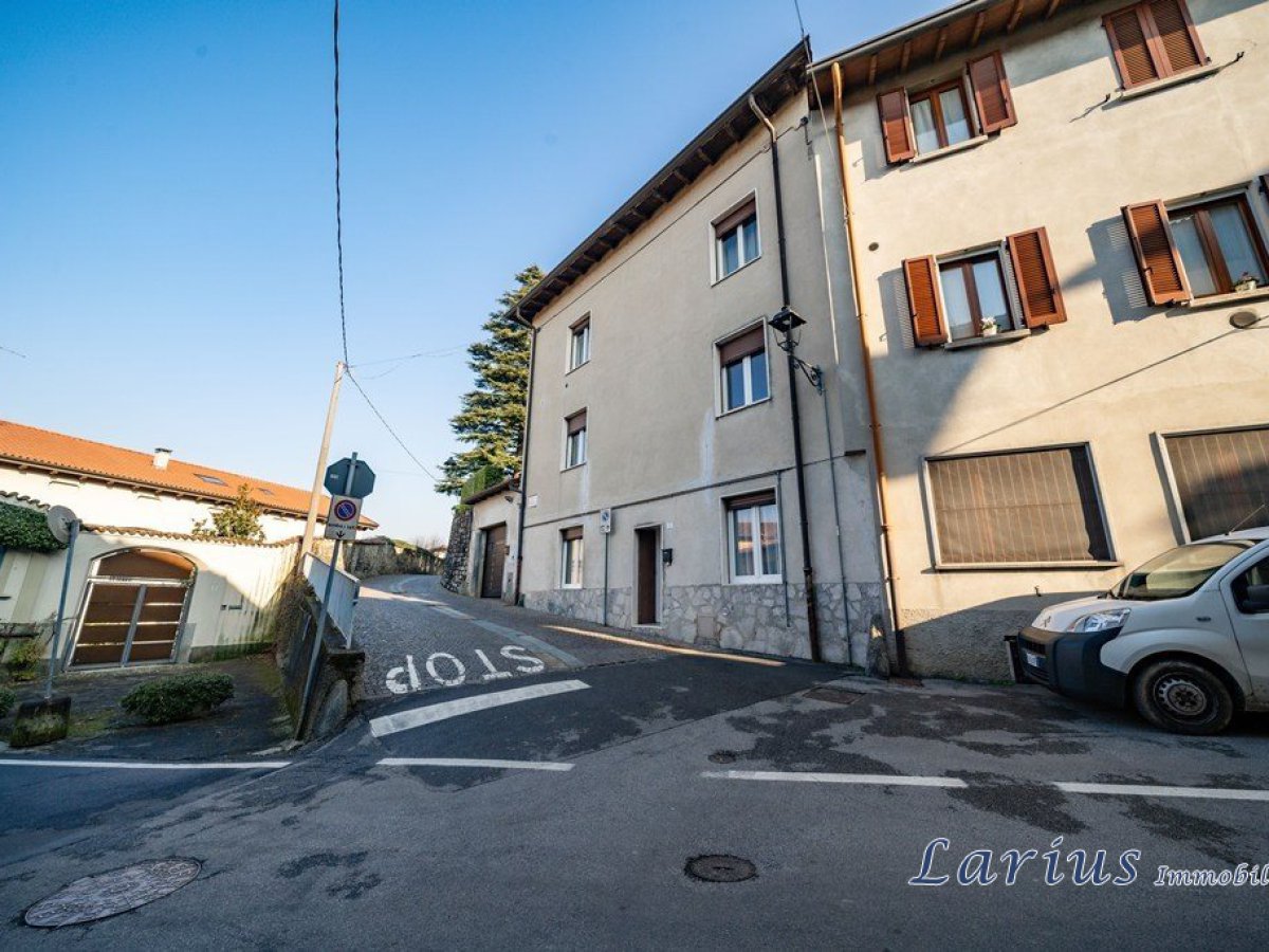 Detached for Sale Bosisio Parini Lecco, Sale Detached Garbagnate Rota