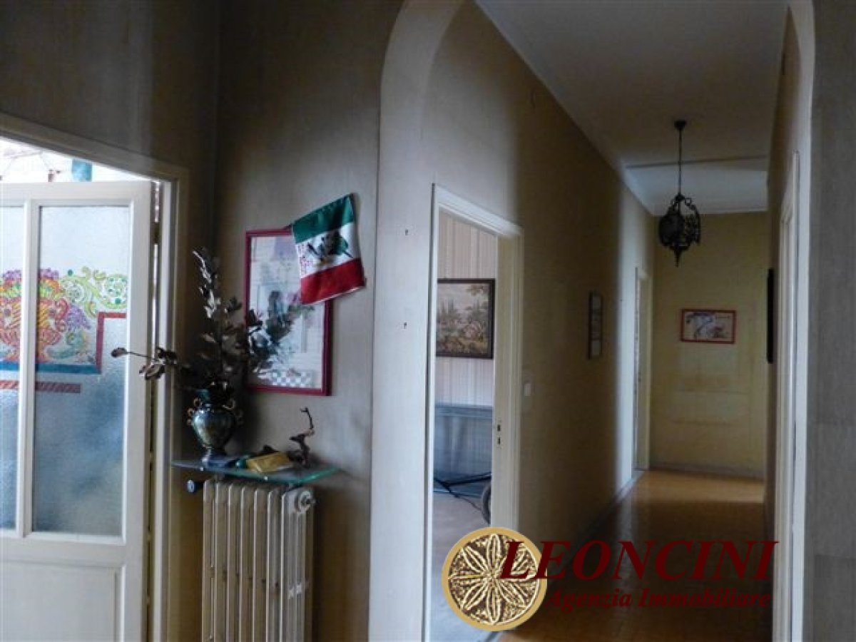 Villa for Sale Villafranca in Lunigiana Massa-Carrara, Sale Villa Villafranca in Lunigiana