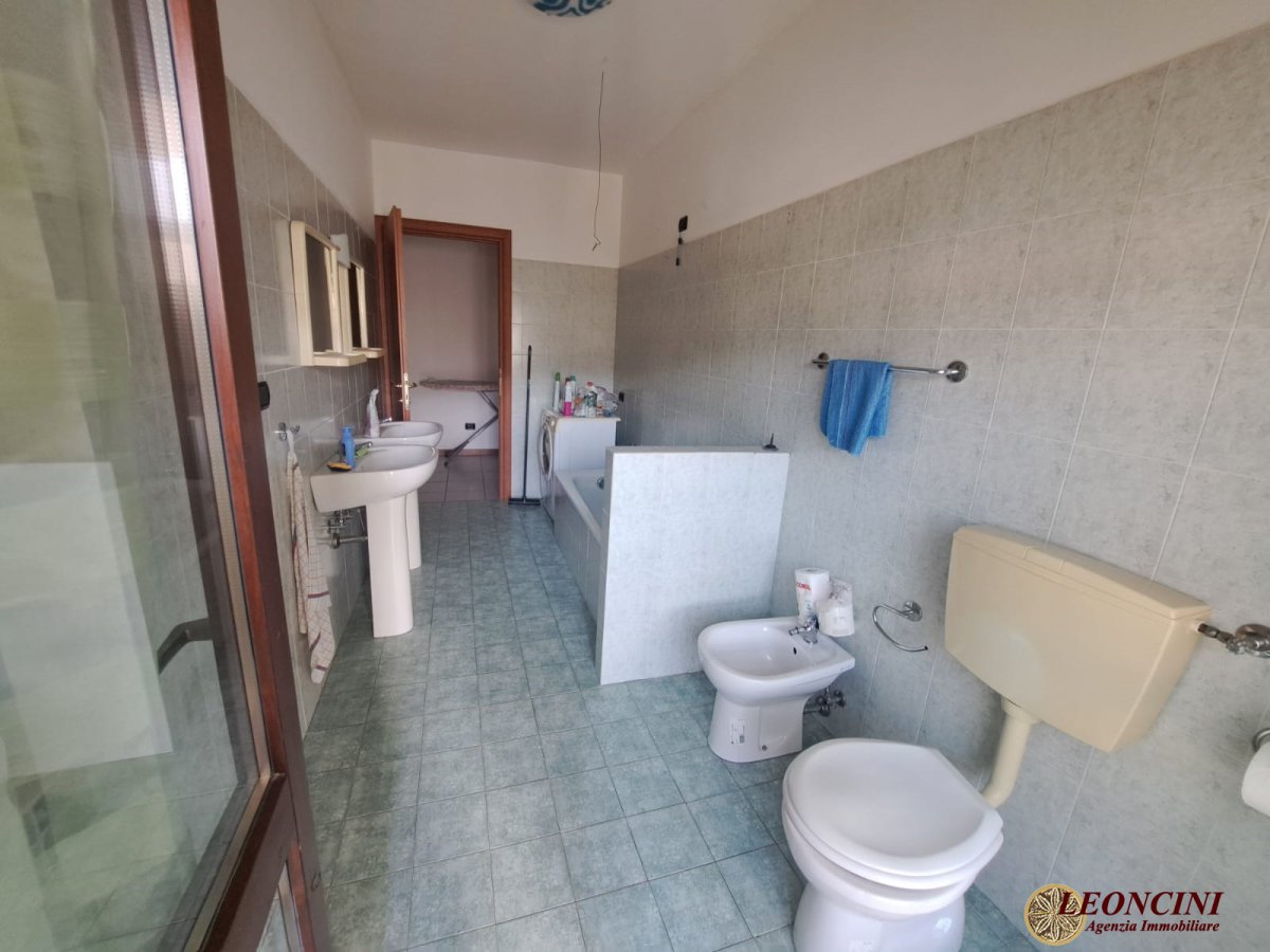 Apartament/Flats for Sale Villafranca in Lunigiana Massa-Carrara, Sale Apartament/Flats Villafranca in Lunigiana