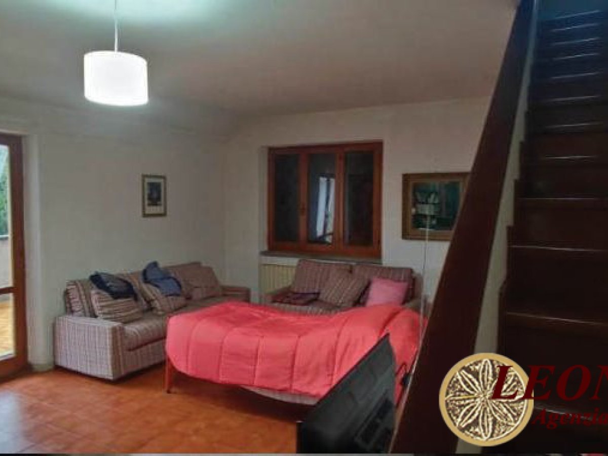 Villa for Sale Pontremoli Massa-Carrara, Sale Villa Pontremoli