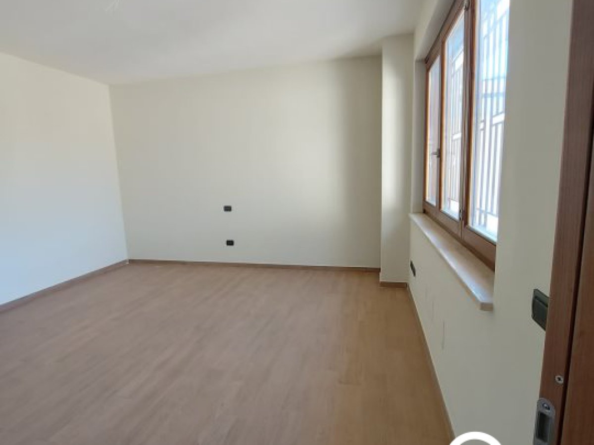 Semi-detached house for Sale Caivano Naples, Sale Semi-detached house Pascarola