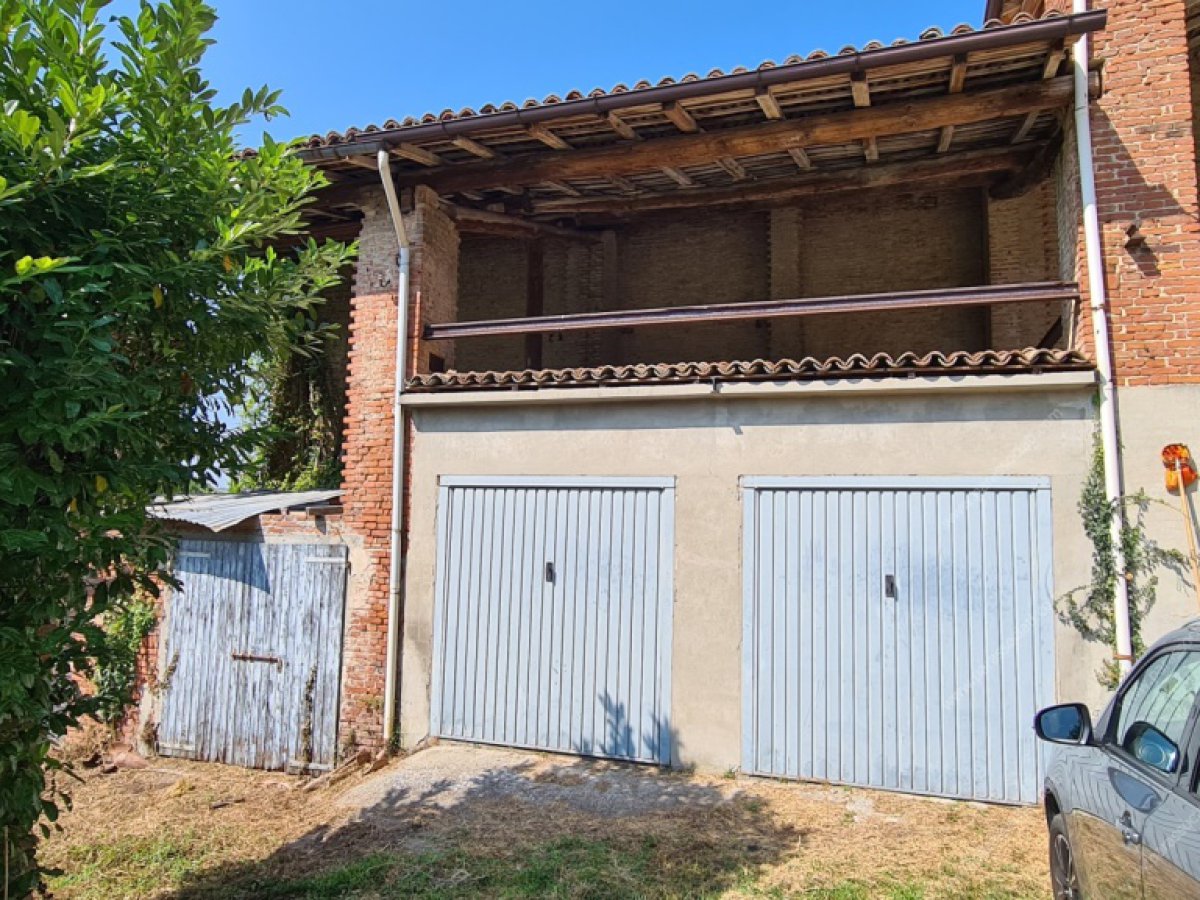 Cottage/Hamlet for Sale Montù Beccaria Pavia, Sale Cottage/Hamlet Montù Beccaria