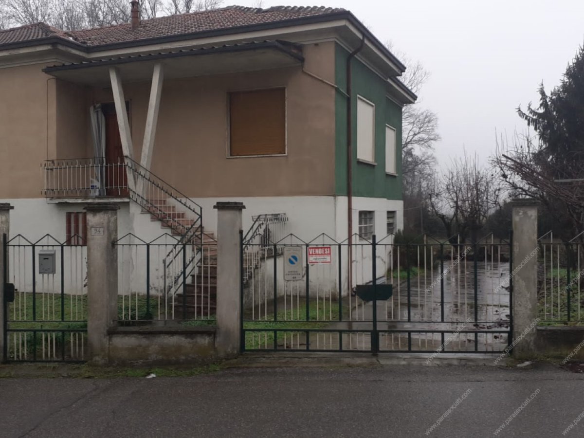 Semi-detached house for Sale Casei Gerola Pavia, Sale Semi-detached house Casei Gerola