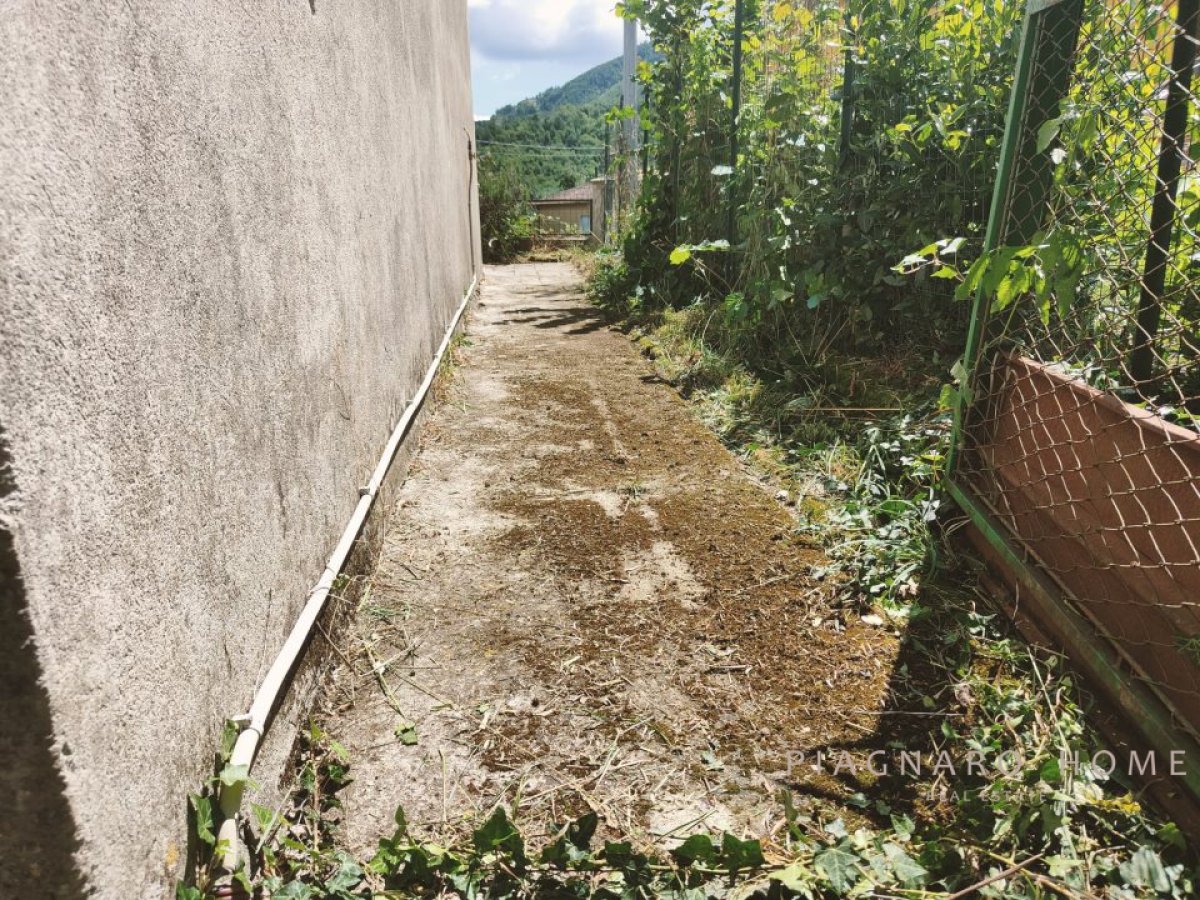 Detached for Sale Zeri Massa-Carrara, Sale Detached Coloretta