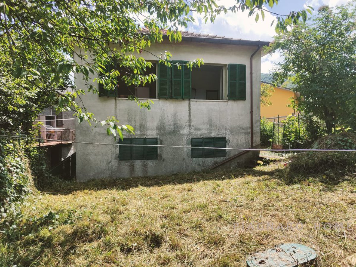 Detached for Sale Zeri Massa-Carrara, Sale Detached Coloretta