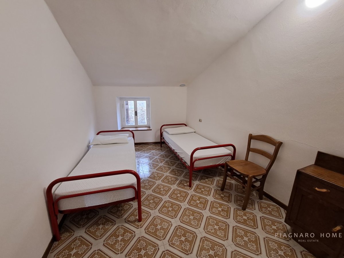 Detached for Sale Comano Massa-Carrara, Sale Detached Prota