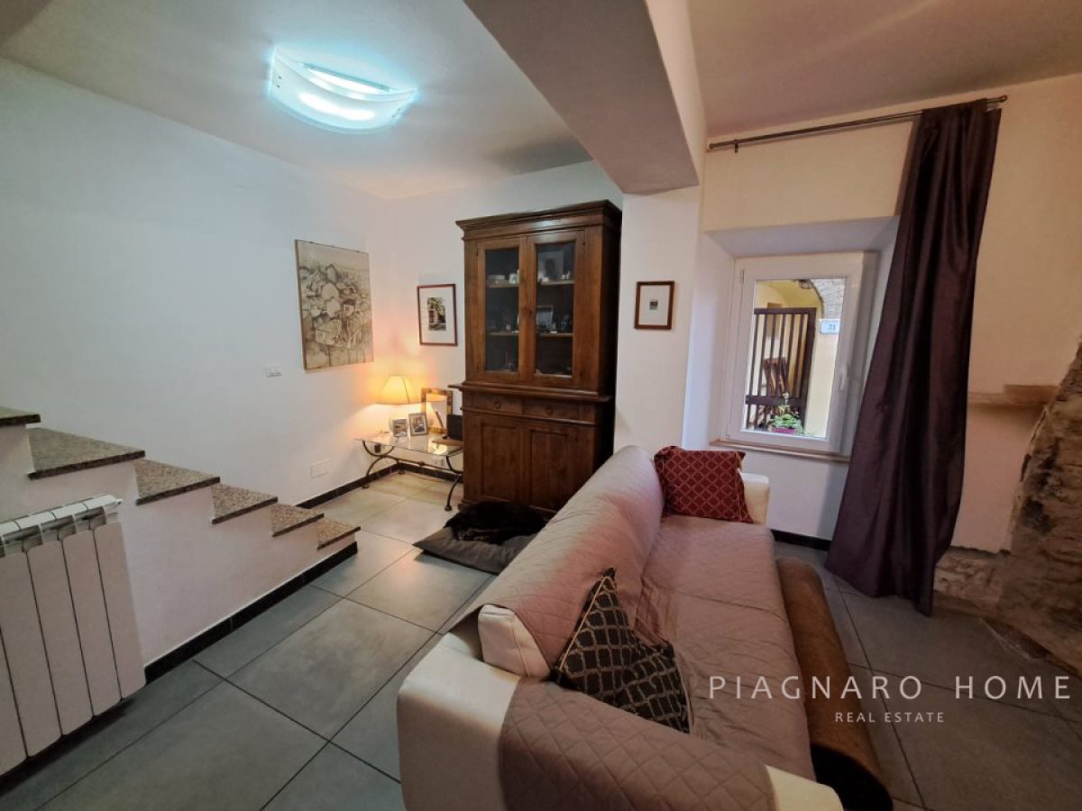 Cottage/Hamlet for Sale Fivizzano Massa-Carrara, Sale Cottage/Hamlet Ceserano