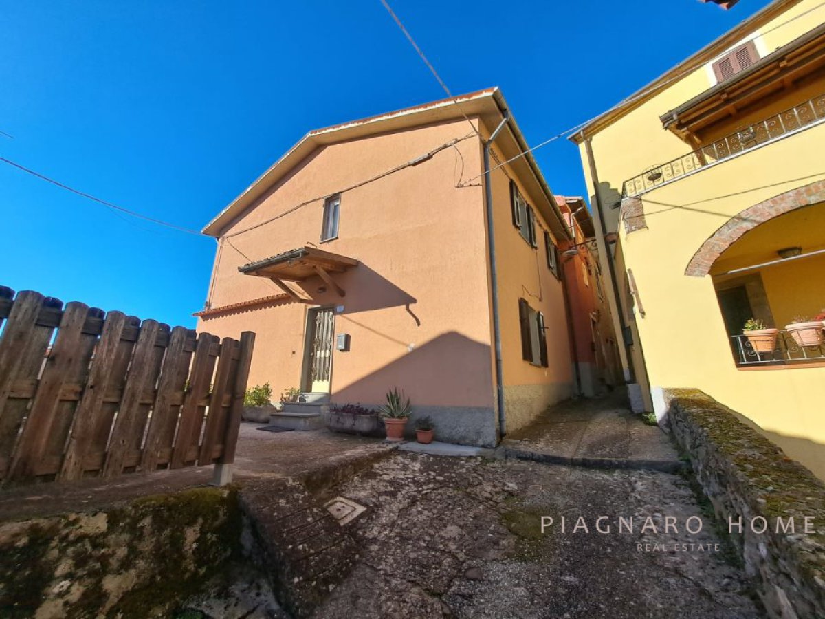 Cottage/Hamlet for Sale Fivizzano Massa-Carrara, Sale Cottage/Hamlet Ceserano