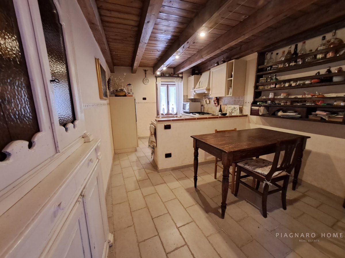 Cottage/Hamlet for Sale Tresana Massa-Carrara, Sale Cottage/Hamlet Lorenzana