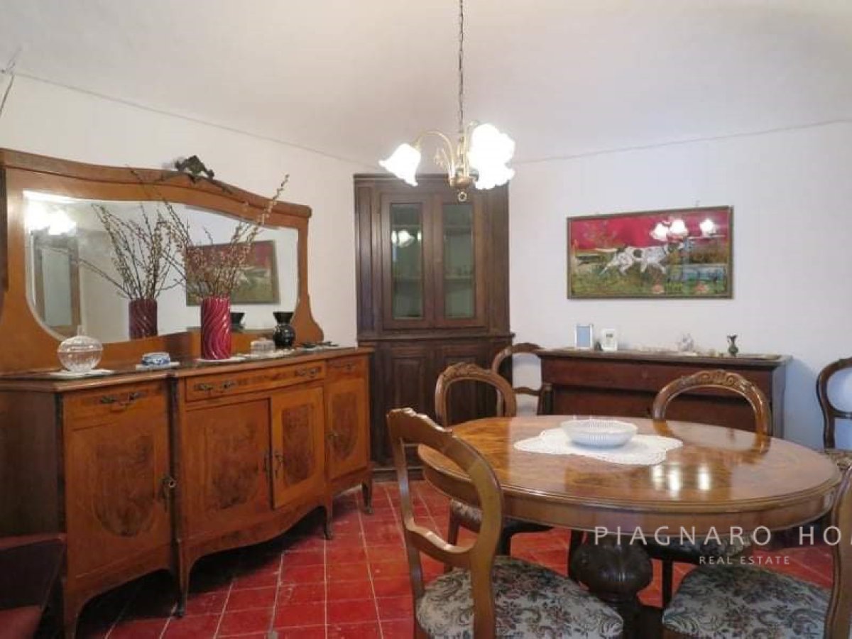 Cottage/Hamlet for Sale Pontremoli Massa-Carrara, Sale Cottage/Hamlet Pontremoli