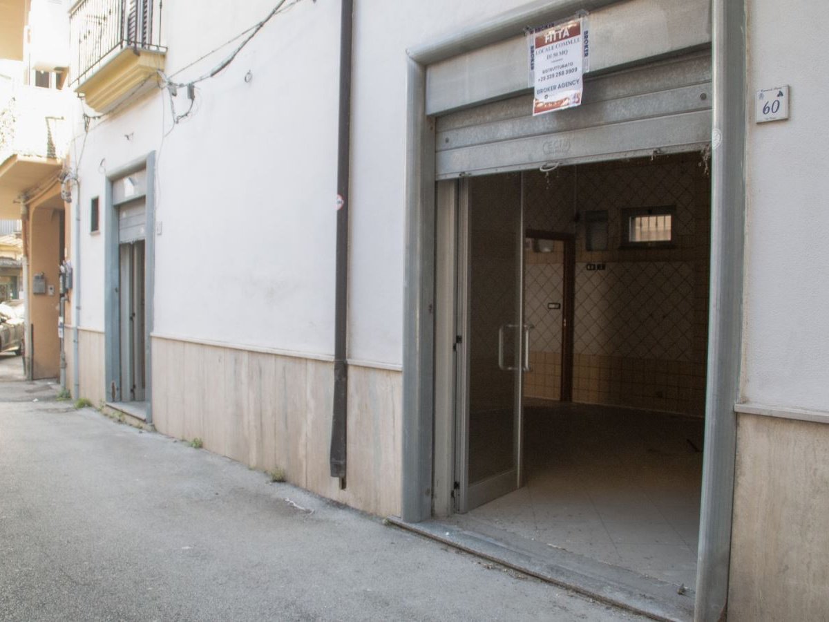 Shop/Commercial space for Sale Acerra Naples, Sale Shop/Commercial space Acerra