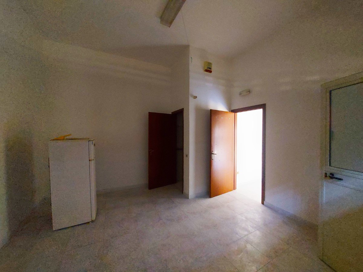 Shop/Commercial space for Rent Casalnuovo di Napoli Naples, Rent Shop/Commercial space Casalnuovo di Napoli