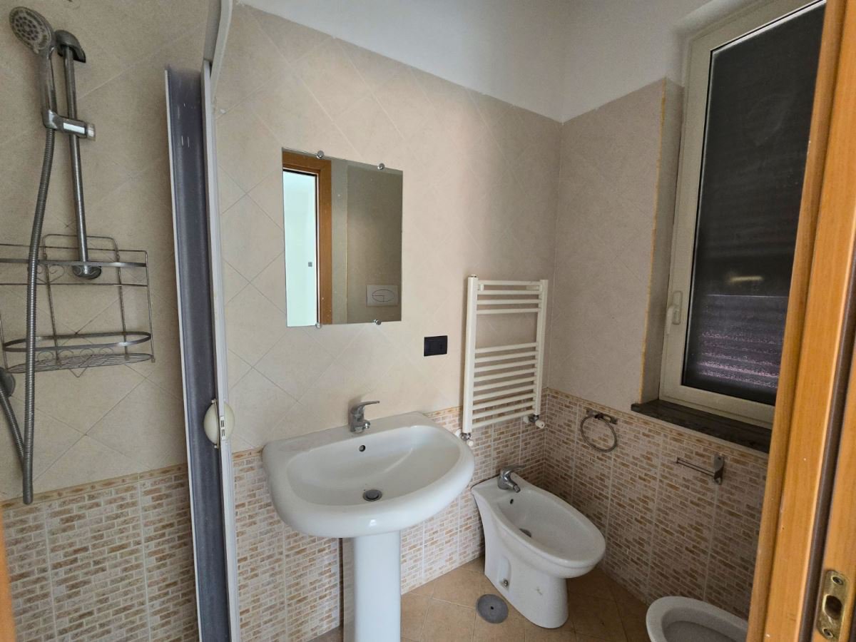 Apartament/Flats for Rent Casalnuovo di Napoli Naples, Rent Apartament/Flats Casarea