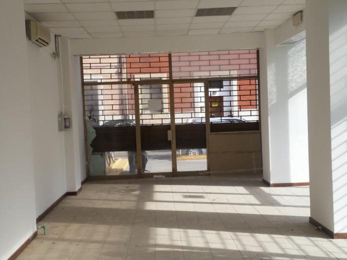 Shop/Commercial space for Rent Terni Terni, Rent Shop/Commercial space Terni
