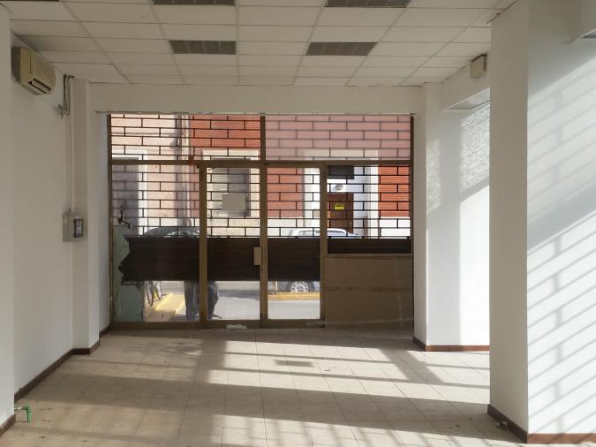 Shop/Commercial space for Rent Terni Terni, Rent Shop/Commercial space Terni