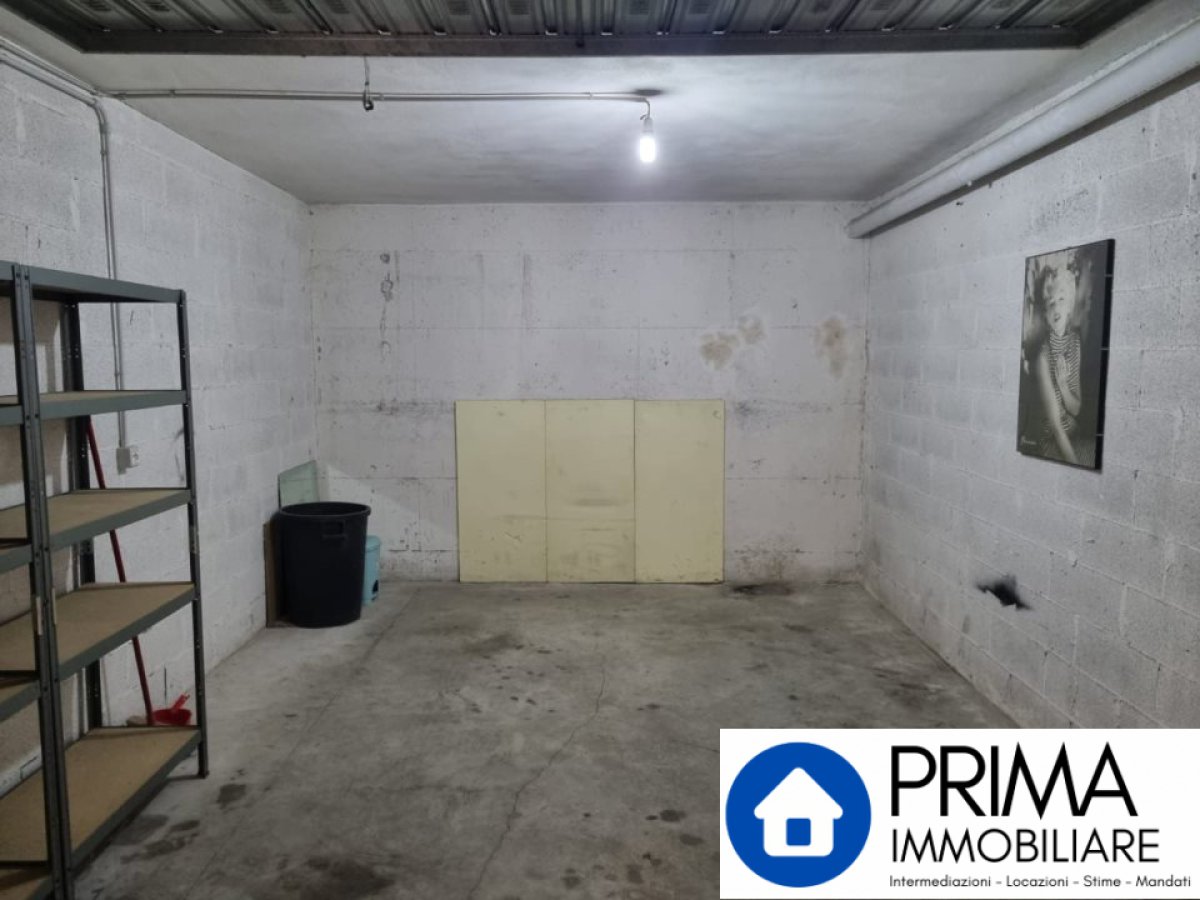 Box/Garage for Rent Terni Terni, Rent Box/Garage Terni