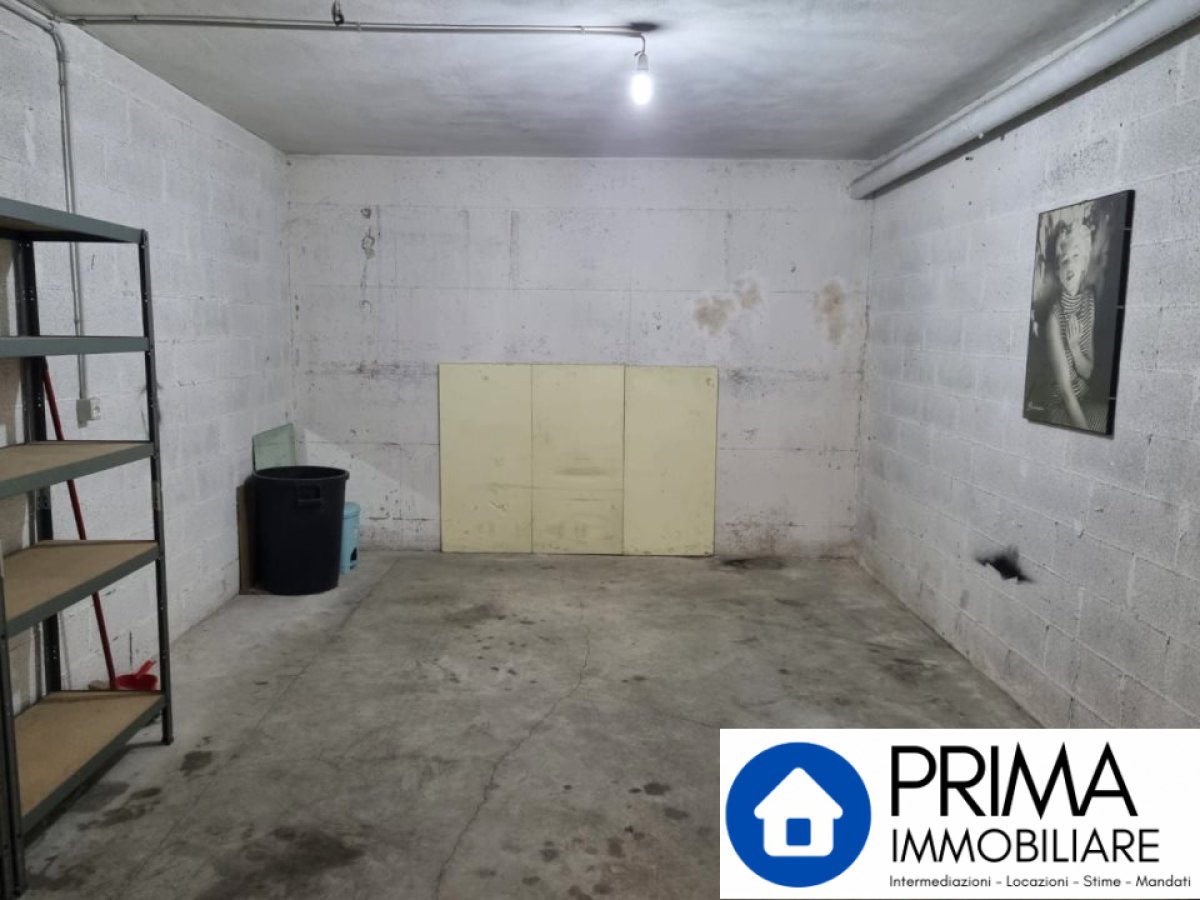 Box/Garage for Rent Terni Terni, Rent Box/Garage Terni