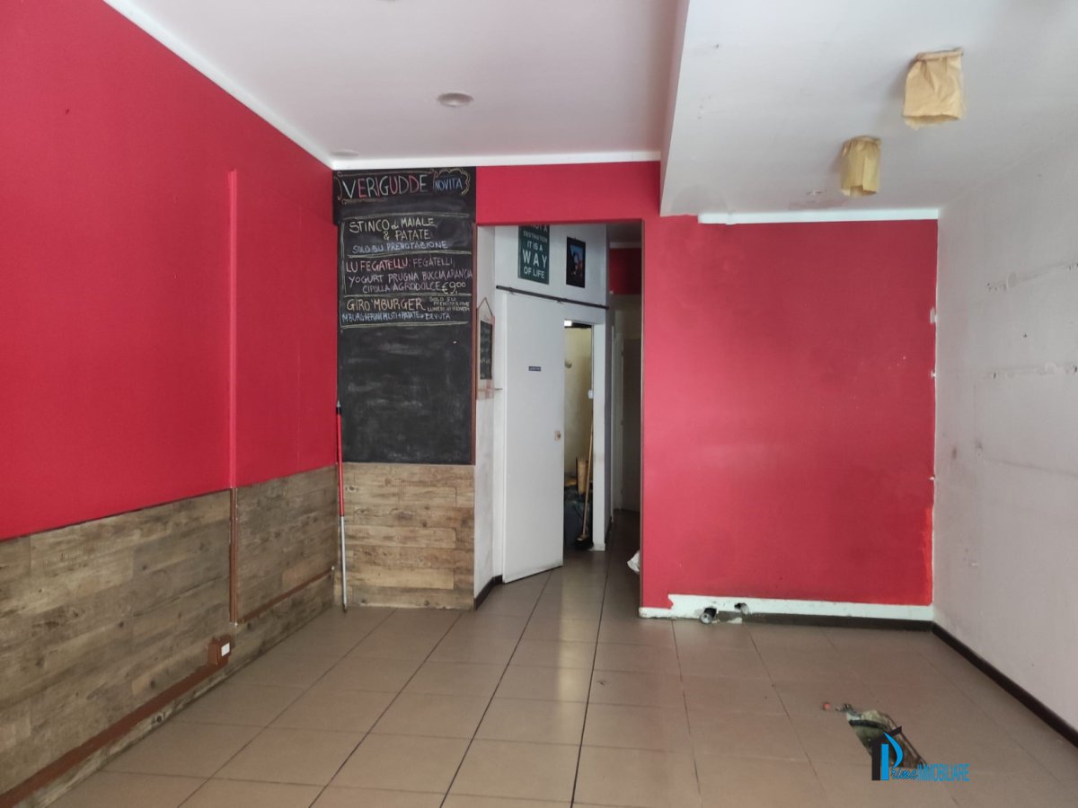 Shop/Commercial space for Rent Terni Terni, Rent Shop/Commercial space Terni