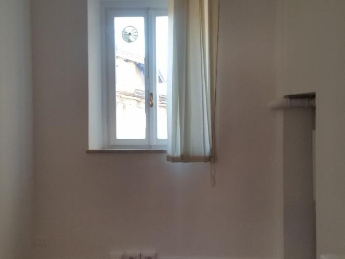 Office/Studio for Rent Terni Terni, Rent Office/Studio Terni