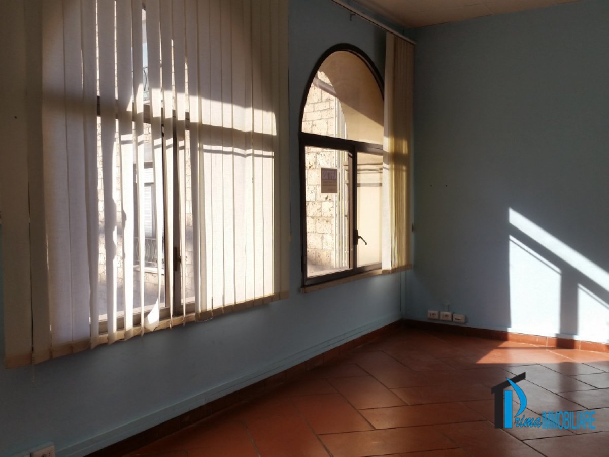 Office/Studio for Rent Terni Terni, Rent Office/Studio Terni