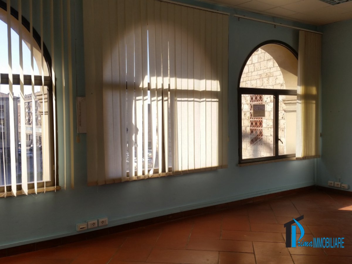 Office/Studio for Rent Terni Terni, Rent Office/Studio Terni