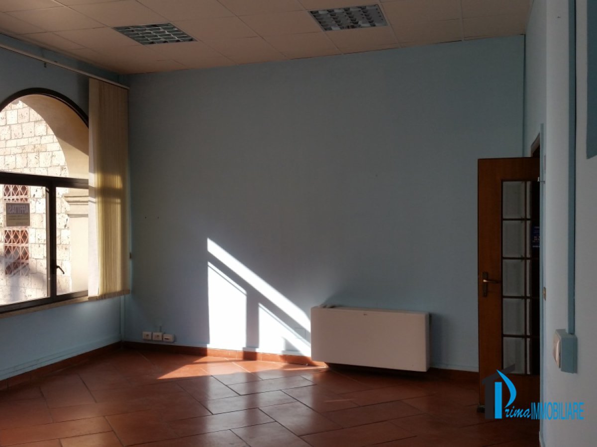 Office/Studio for Rent Terni Terni, Rent Office/Studio Terni
