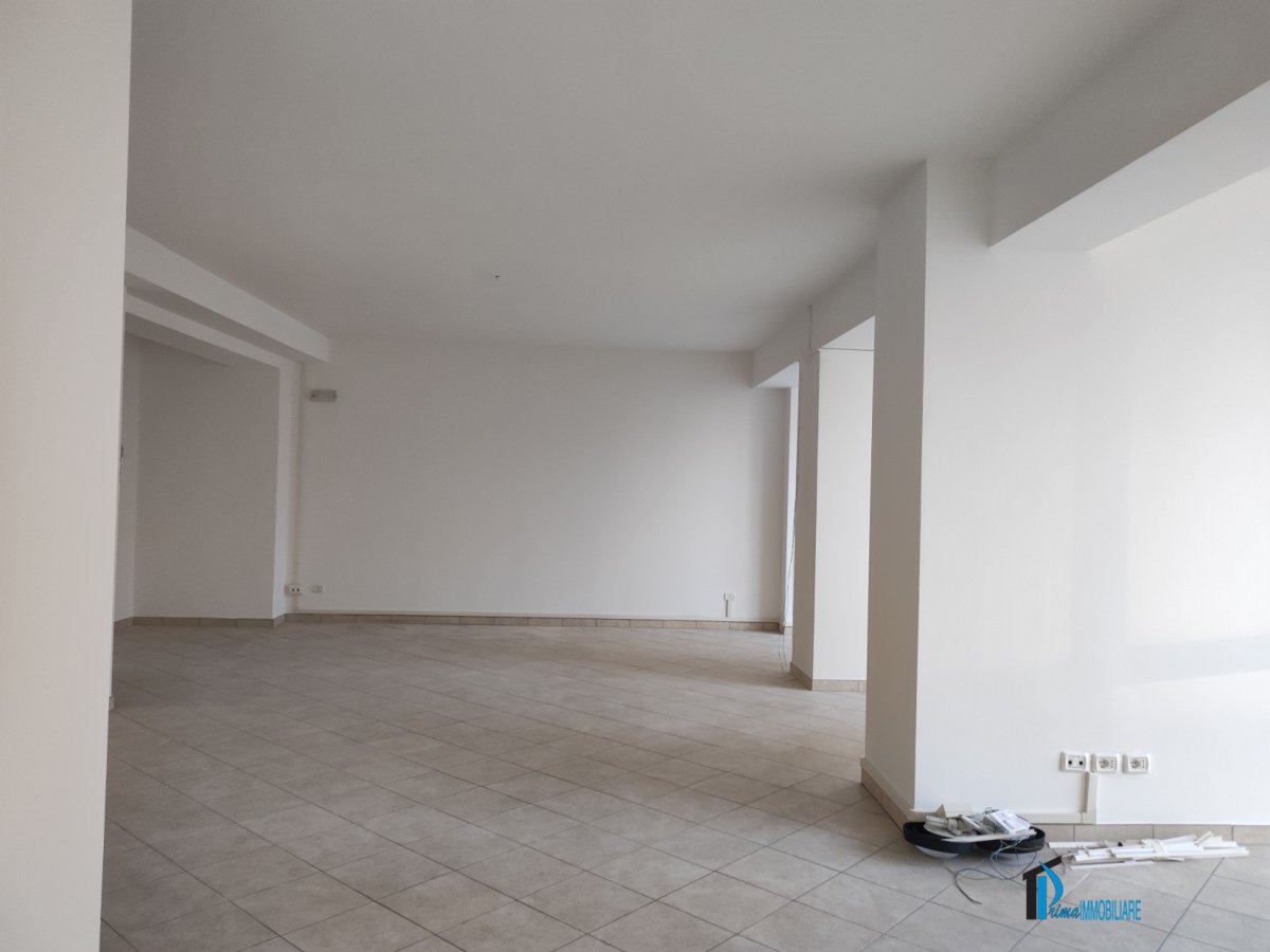 Office/Studio for Rent Terni Terni, Rent Office/Studio Terni