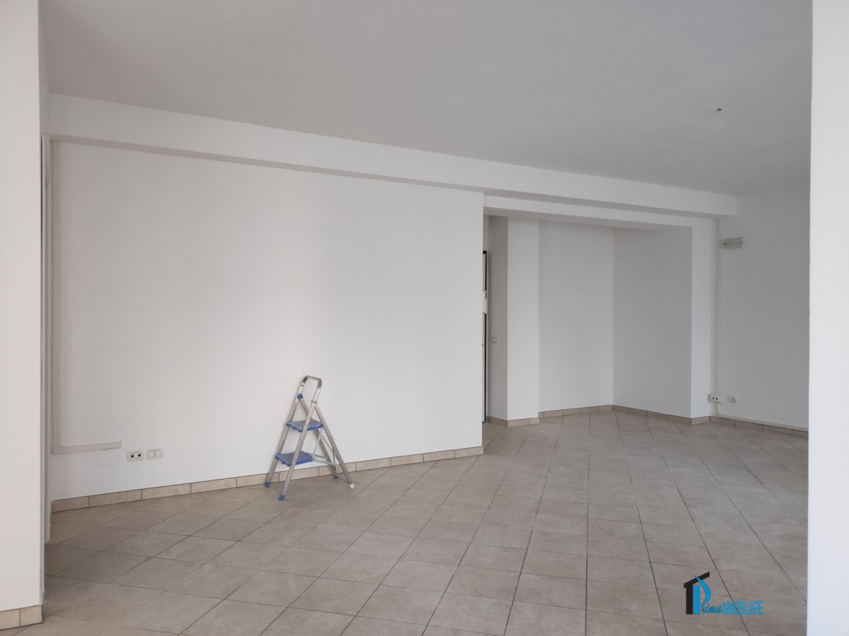 Office/Studio for Rent Terni Terni, Rent Office/Studio Terni