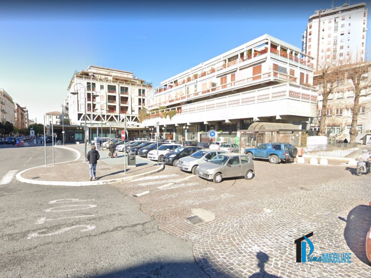 Box/Garage for Sale Terni Terni, Sale Box/Garage Terni