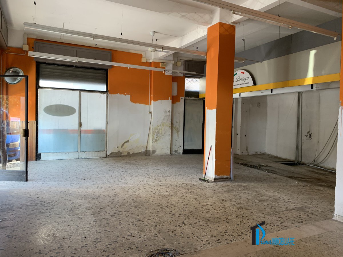 Shop/Commercial space for Sale Terni Terni, Sale Shop/Commercial space Terni
