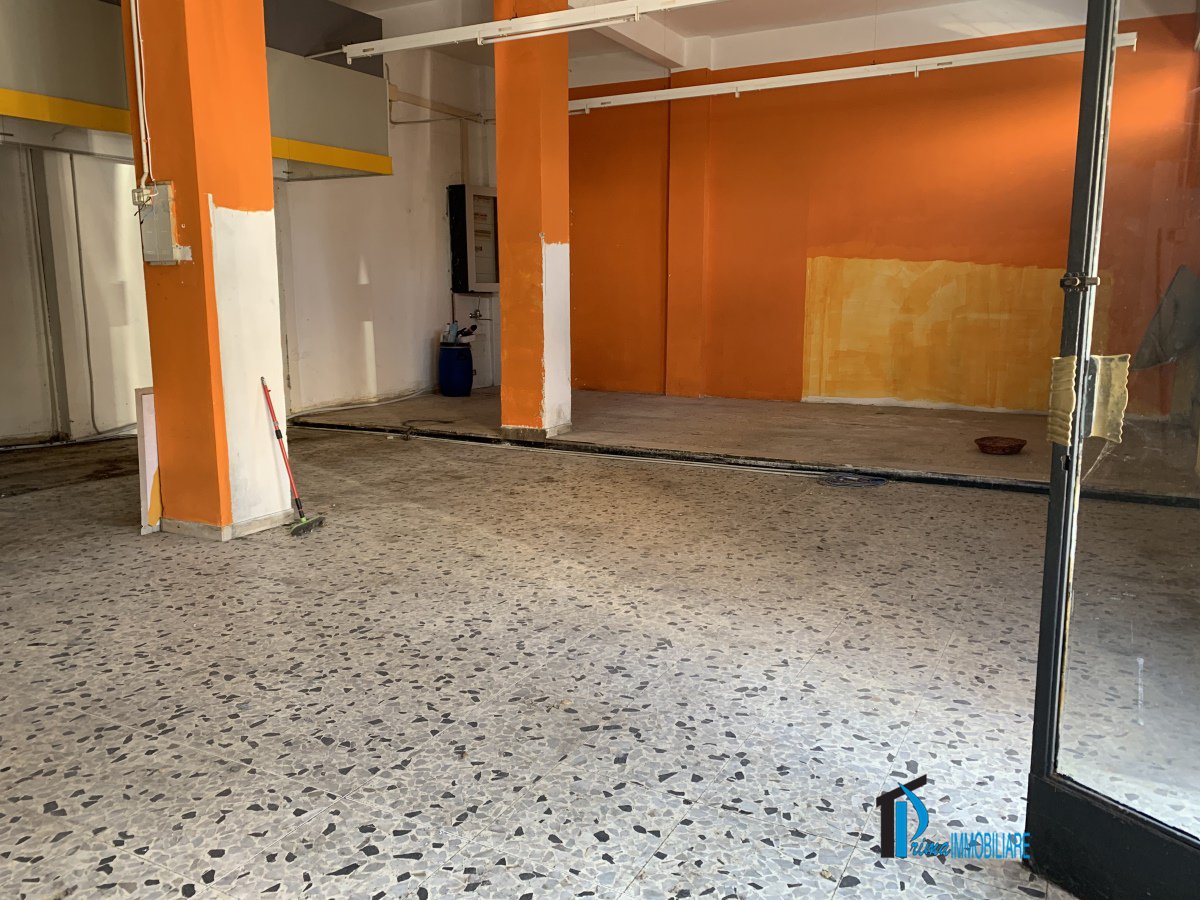 Shop/Commercial space for Sale Terni Terni, Sale Shop/Commercial space Terni