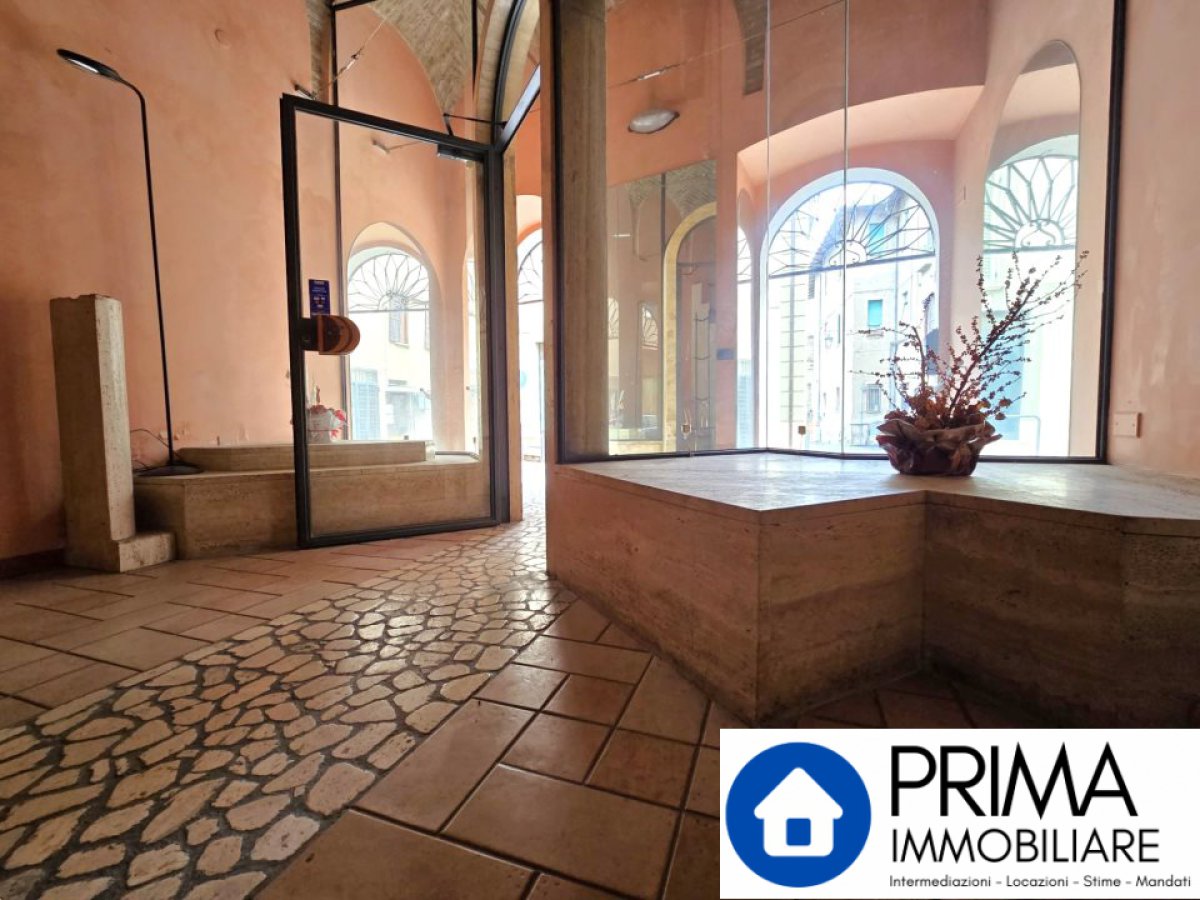 Shop/Commercial space for Sale Terni Terni, Sale Shop/Commercial space Terni