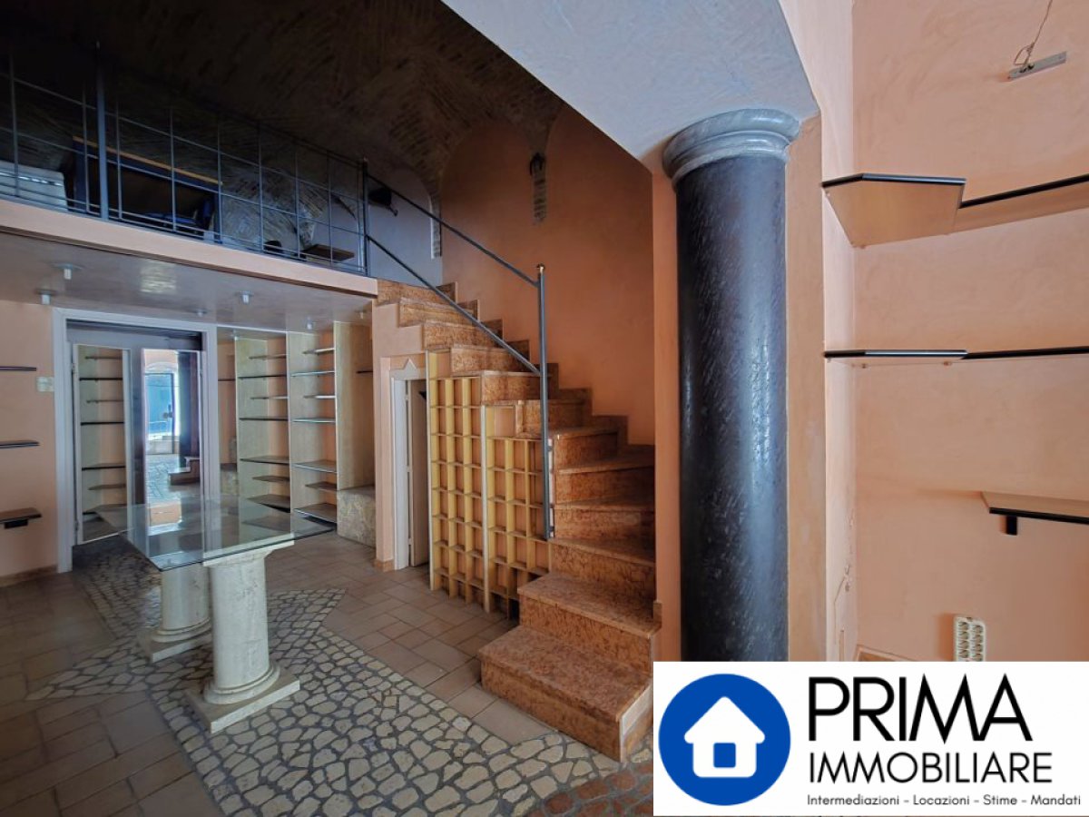 Shop/Commercial space for Sale Terni Terni, Sale Shop/Commercial space Terni