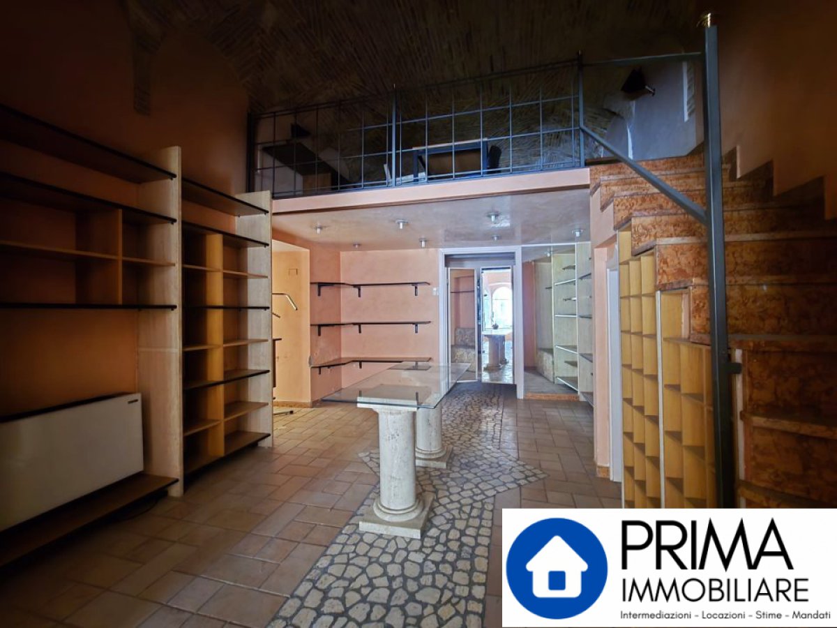 Shop/Commercial space for Sale Terni Terni, Sale Shop/Commercial space Terni