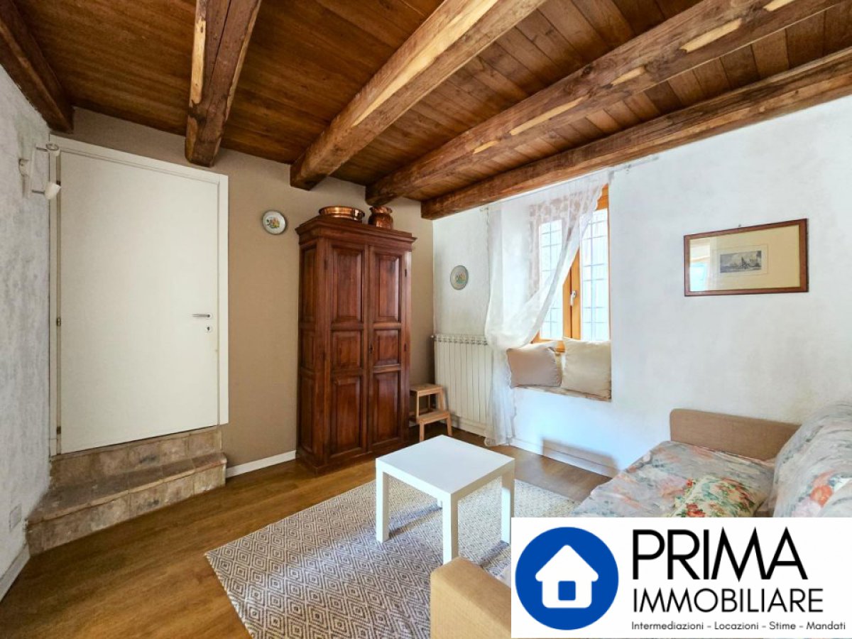 Cottage/Hamlet for Sale Terni Terni, Sale Cottage/Hamlet Terni