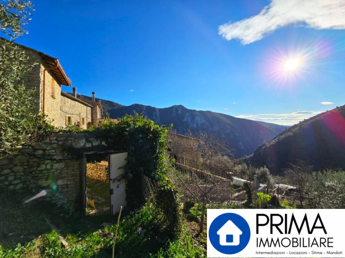 Cottage/Hamlet for Sale Terni Terni, Sale Cottage/Hamlet Terni