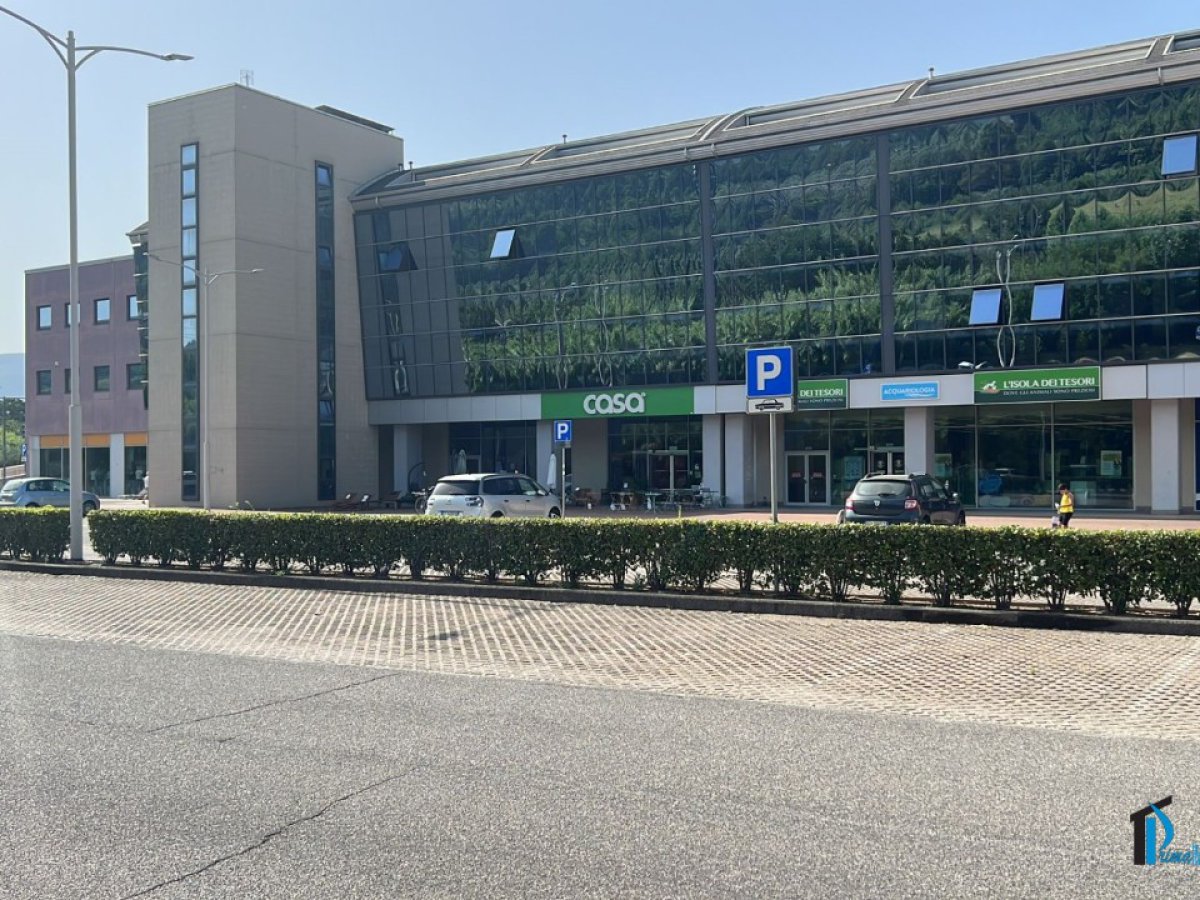 Office/Studio for Sale Terni Terni, Sale Office/Studio Terni