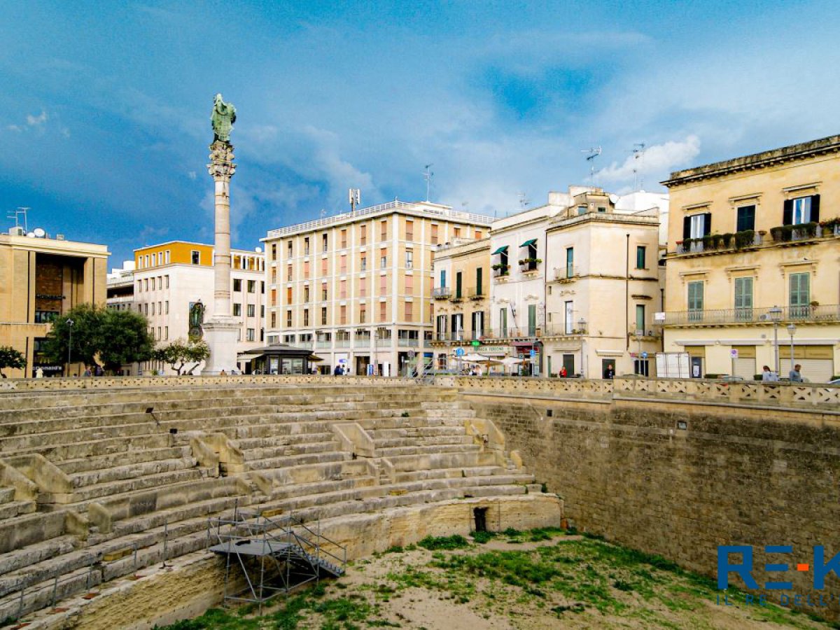 Shop/Commercial space for Rent Lecce Lecce, Rent Shop/Commercial space Lecce