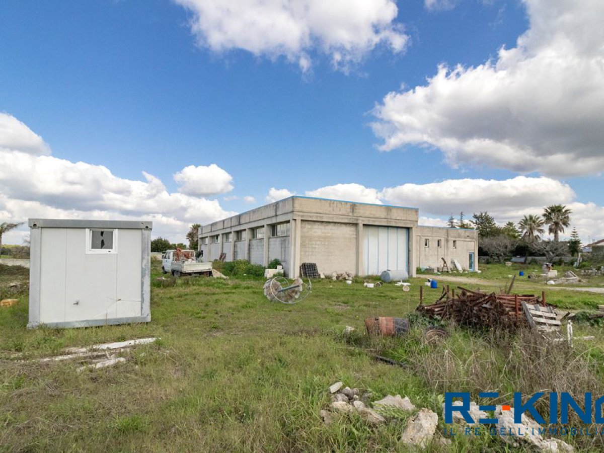 Warehouse for Sale Aradeo Lecce, Sale Warehouse Aradeo