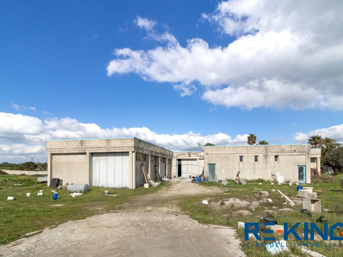 Warehouse for Sale Aradeo Lecce, Sale Warehouse Aradeo