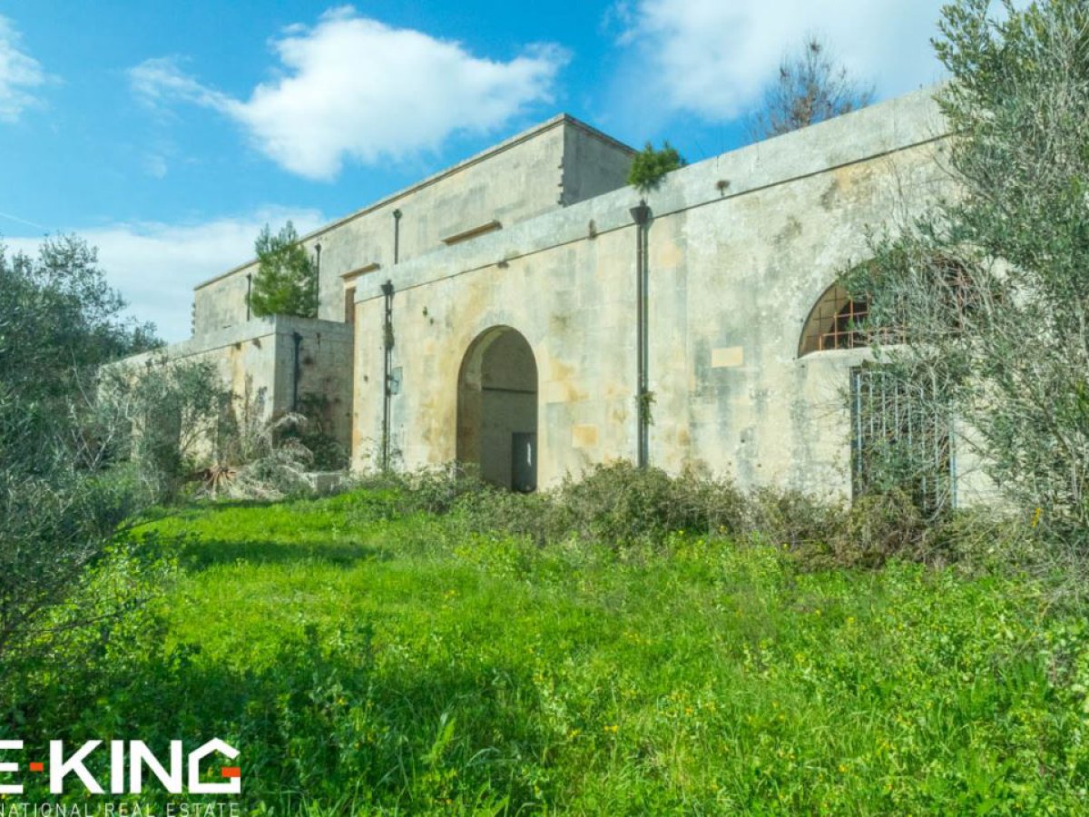 Block of flats/Building for Sale Muro Leccese Lecce, Sale Block of flats/Building Muro Leccese